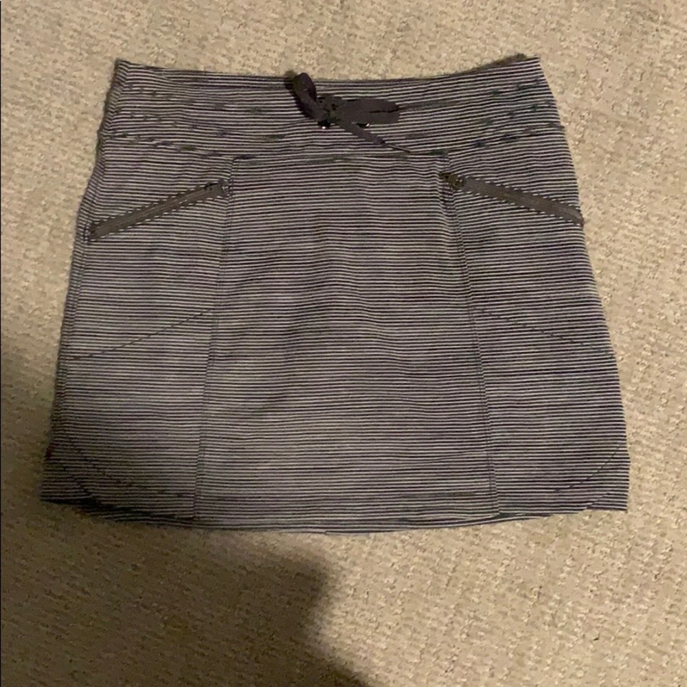 Athleta Metro Skort